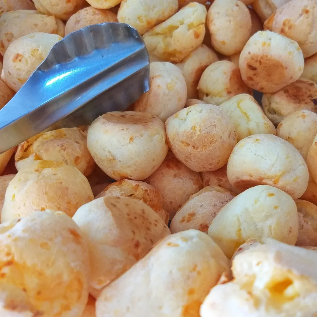 pao de queijo